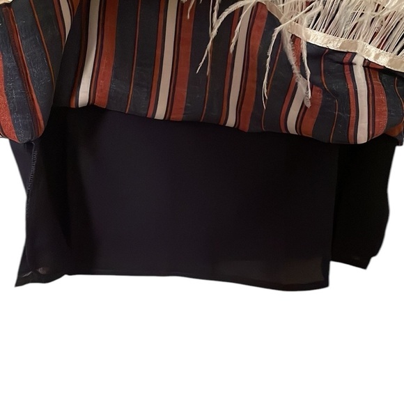 ENDLESS ROSE | Women’s Navy/Red Striped Feathered Hem Sleeveless Top Size S - Picture 7 of 8